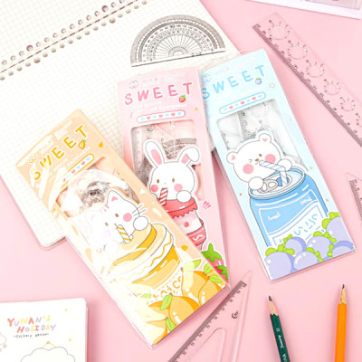 Bộ thước kẻ 4 món - túi đựng nhựa trong hoạt hình dễ thương - Giao mẫu ngẫu nhiên