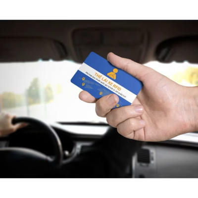 Thẻ lái xe đa năng RFID. Quẹt được tất cả hãng hộp đen. Có ghi thẻ lái xe cho tài xế