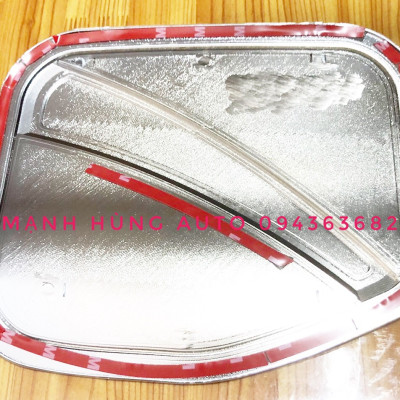 ỐP NẮP BÌNH XĂNG INNOVA 2019 MẠ CROM