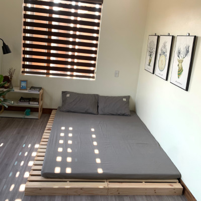 Giường ngủ gỗ CT09 Juno Sofa màu vàng nhạt 