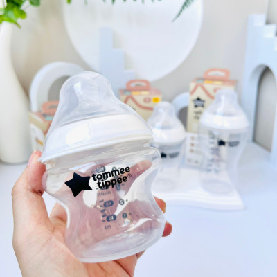 Bình Sữa Ty Siêu Mềm Tự nhiên Tommee Tippee Natural Start 150ml, Núm Ty Của Bình 0-3 tháng