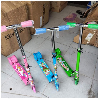 Xe Trượt Scooter 2 Bánh Bằng Sắt Cho Bé Từ 3 Đến 10 Tuổi Bánh Xe Phát Sáng Khi Chạy