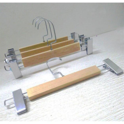 Combo Móc, kẹp treo quần áo bằng gỗ màu vàng đầu kẹp inox, đầu móc xoay 360