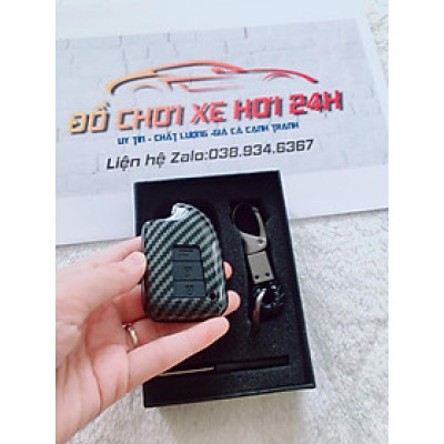 Ốp bảo vệ chìa khóa loại Cacbon xe Vios,Yaris 2019, loại dày, bền,chịu lực, chịu nhiệt tốt, nguyên hộp, nguyên tem