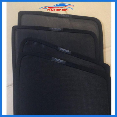 Bộ 4 rèm chắn nắng nam châm Corolla Cross 2020 khung cố định chống tia UV