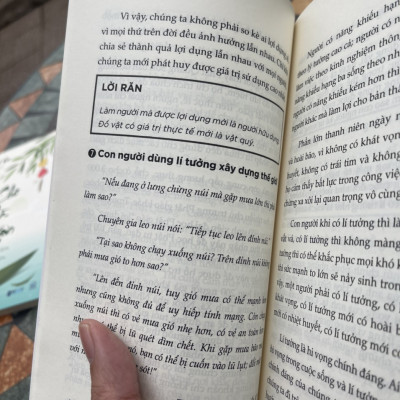 CHO LÀ NHẬN: Tu thân – Đại Sư Tinh Vân – Lê Minh Châu dịch – Bizbooks – NXB Hồng Đức (Bìa mềm)