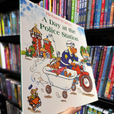 Sách - A Day at the Police Station by Richard Scarry