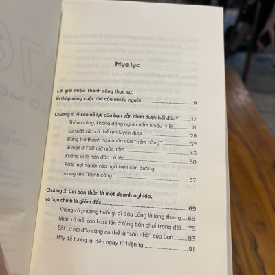8.760 GIỜ MỘT NĂM – Bí quyết biến thời gian thành vàng – Ali – Ngô Minh Vân dịch – Nhã Nam – NXB Hà Nội (Bìa mềm)