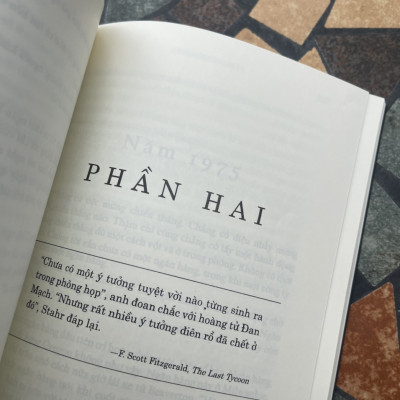 GÃ NGHIỆN GIÀY: Tự truyện của nhà sáng lập Nik3 – Phil Knight – Trần Lê dịch – NXB Trẻ (Bìa mềm)