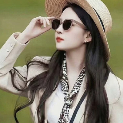 Nón mũ cao bồi nam nữ Fedora comboy chất liệu cói Hàng nhập Nón cao bồi nam nữ Panama, mũ phớt luôn cập nhật liên tục các mẫu mới. Các chủ để liên quan đến Nón mũ phót nam nữ, nón mũ cao bồi nam nữ hấp dẫn. Nón mũ phớt nam nữ, nón mũ 