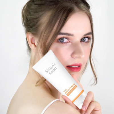 Sữa Rửa Mặt Trấng Da V12 Stella