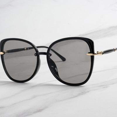 Kính Mát Nữ Hợp Kim Thời Trang MK1024