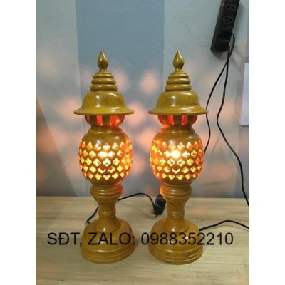 CẶP ĐÈN THỜ GỖ TRÀM BÔNG VÀNG CAO 34 CM MÀU VÀNG