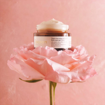 Combo Gel rửa mặt hoa hồng Cocoon 140ml + Thạch hoa hồng Cocoon 30ml khóa ẩm 24h