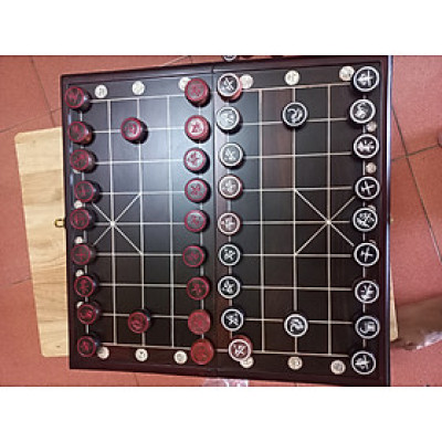 Bàn cờ tướng gỗ trắc có cả quân kt 50×50×3cm