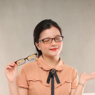 Gọng kính nhựa dẻo tr90 siêu nhẹ thời trang nam nữ Ouress 86026