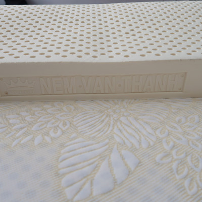 Nệm cao su Vạn Thành Unique CSUNI1615 (160 x 200 x 15cm)