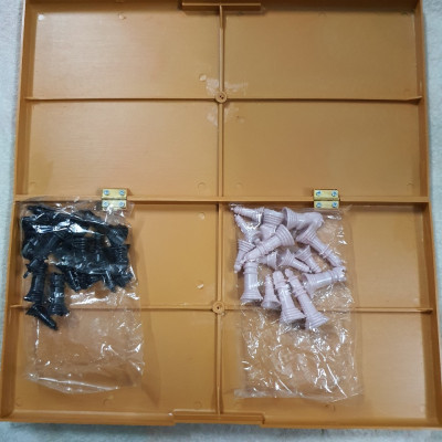 Bộ cờ Vua lớn Trung Thành - Kích thước Ngang 42cm - Dọc 44cm - Đồ chơi giải trí, trí tuệ - Hàng chính hãng