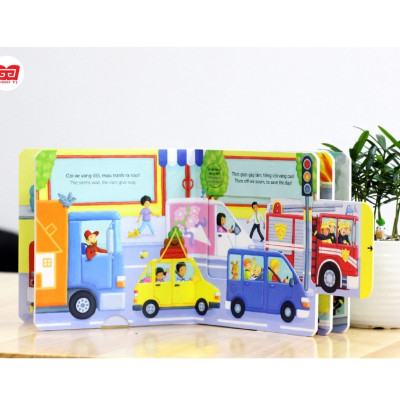 Sách - Sách Chuyển Động - Busy - Fire Station - Trạm Cứu Hỏa