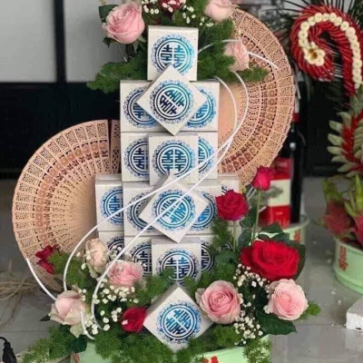 Quạt gỗ trang trí tết