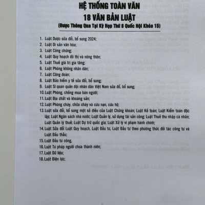 Sách Hệ Thống Toàn Văn 18 Văn Bản Luật được thông qua tại Kỳ họp thứ 8, Quốc hội khóa 15 (V2552T)