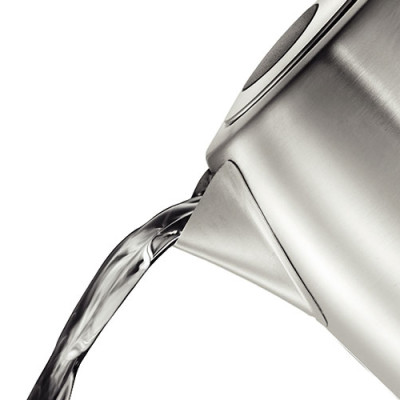 Ấm Siêu Tốc Russell Hobbs 26300-70 Thép Không Gỉ, Dung Tích 1.7L, Công Suất 2400W - Hàng Chính Hãng