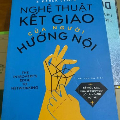 Sách - Nghệ thuật kết giao của người hướng nội (Nhã Nam HCM)