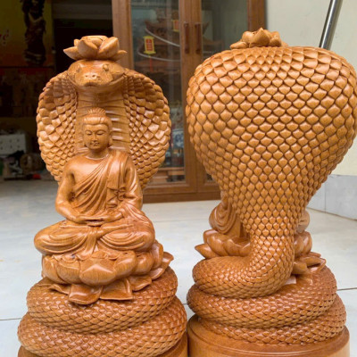 Tượng thần rắn bảo vệ đức Phật bằng gỗ ngọc Am thơm nức cao 40x19x18cm 