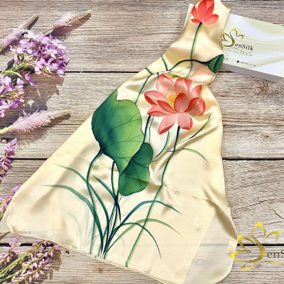 Khăn Lụa Vẽ Tay SenSilk Limited - Mẫu Hoa Sen (Nude - Hồng - Xanh), Quà Tặng Đẳng Cấp Silk Painting 180x55cm, Lụa Tơ Tằm Bảo Lộc Cao Cấp