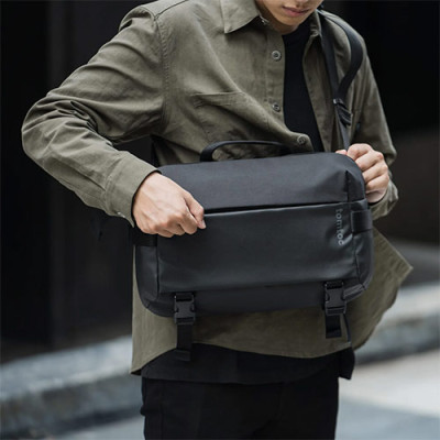 Túi đeo chéo Tomtoc Explorer-T21 Urban Codura Sling Bag Travel & Work 13.5 inch T21L1D1 - Hàng chính hãng