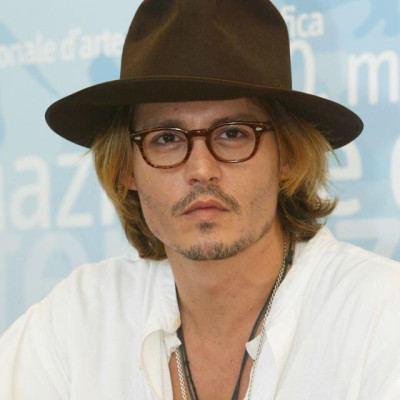 Kính Mắt Chống Ánh Sáng Xanh Mắt Vuông Form Nhỏ Unisex Gọng Nhựa Chắc Chắn