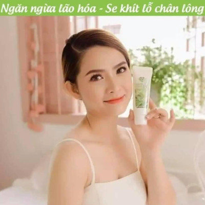 GEL RỬA MẶT THIÊN NHIÊN CHIẾT XUẤT RỄ CAM THẢO MẸ KEN tuýp 500ml - Dành cho da thường, khô, nám, tàn nhang, SỮA RỬA MẶT - Tặng kèm 1 khăn mặt