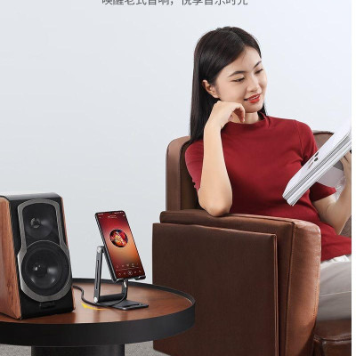 Ugreen UG90247AV195TK 2M Cáp 3.5mm sang 2 đầu RCA đầu mạ vàng 24k - HÀNG CHÍNH HÃNG