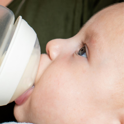 Núm Ty Silicon Siêu Mềm Tự Nhiên Cho Bé Tommee Tippee Natural Start Slow Flow 0-3 Tháng (Vỉ đôi, tách lẻ)