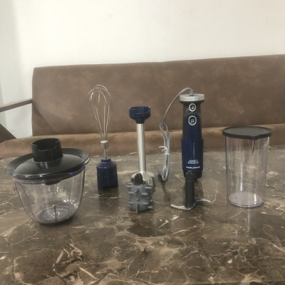 Máy xay sinh tố cầm tay 4 trong 1 Morphy Richards MR6006, công suất 600W, tích hợp 8 tốc độ quay cùng chế độ Turbo, dung tích cối chứa 500ml- Hàng chính hãng