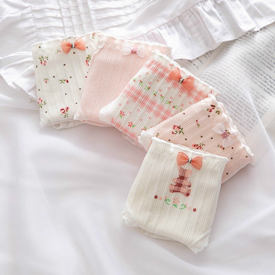 Combo 5 quần lót nữ cotton dễ thương Freesize - Kiểu hoa hồng Rosie (giao màu ngẫu nhiên)