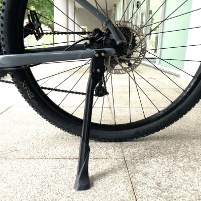 Chân chống xe đạp bắt hai ốc sau trên ống sên 2-bolts direct mount Jett 