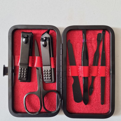 Bộ Cắt, Bấm , Hỗ Trợ Chăm Sóc Móng Tay KitAcoom, hàng chính hãng nhập khẩu cao cấp, màu đen có bao da đựng thiết kế sang trọng