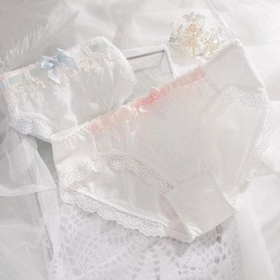 Quần Lót Cao Cấp Phong Cách Nhật Bản 95% Cotton Kết Hợp Viền Ren Đẹp Mê Ly Mẫu Hiện Đại Phong Cách Ngọt Ngào ( Mã WL17)
