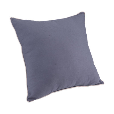 Gối tựa lưng vuông IMMY ruột polyester cao cấp mềm mịn, vỏ xám đậm kết hợp viền be đơn giản | Index Living Mall - Phân phối độc quyền tại Việt Nam