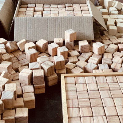 Gỗ Vuông  Xếp Hình