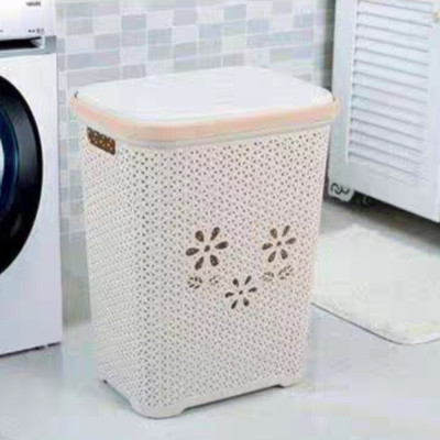 Giỏ nhựa có nắp đựng quần áo 