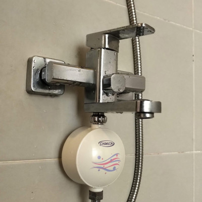 Lọc Clo Nước Tắm Chanson - Spa Shower Model BF-007, Lọc Clo và Cloramin. Lọc Trên 20.000 lít trong 1 năm - Màu Trắng - Nhập Khẩu Chính Hãng - Giao toàn quốc miễn phí