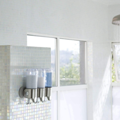 Set 3 bình đựng dầu gội, sữa tắm treo tường Simplehuman Triple Wall Mount Shower Pump Hàng Chính hãng