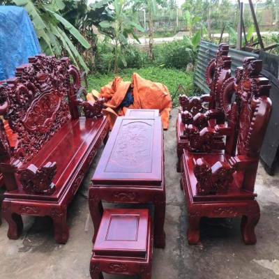 Bộ Bàn Ghế Rồng Khuỳnh Nghê Đỉnh Gỗ Xà Cừ