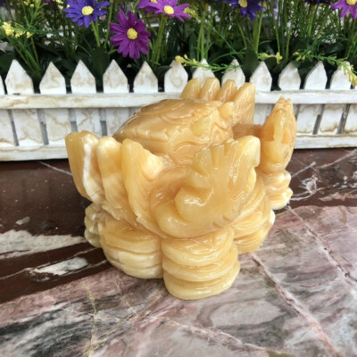 Tượng con Cua phong thủy đá ngọc hoàng long đặt bàn làm việc - Dài 17 cm