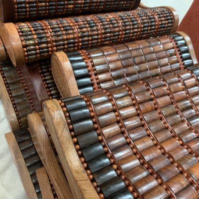 Gối Gỗ Trắc Miếng , Gối Công Thái Học - Kích Thước 43cmx24cmx8cm/4cm ( video , hình thật ) 