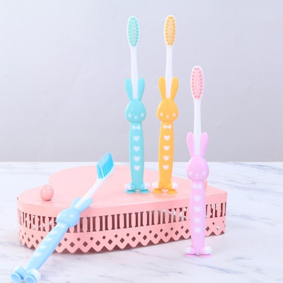 Đồ dùng Sản phẩm dụng cụ vệ sinh -Set  4 bàn chải đánh răng hình thú cho bé có đế hít ,nhiều màu ,phù hợp cho bé dưới 10 tuổi