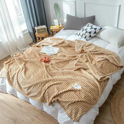 Chăn Nhung Tuyết Nhập Khẩu Siêu Mềm Mịn- Chăn Văn Phòng Kẻ Tăm Kích Thước 2mx2m3 Nặng 1,5kg - Hàng Chính Hãng MINIIN