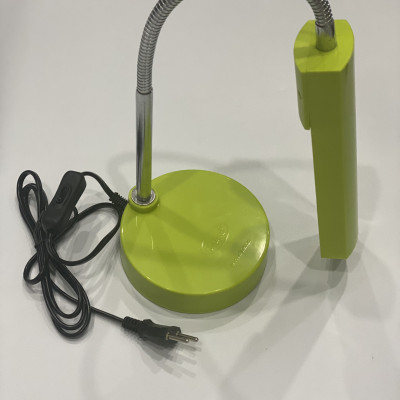 Đèn bàn V-light G23-LED 7 công suất 7W, ánh sáng chống cận thị, nhiệt độ màu phù hợp không gian làm việc